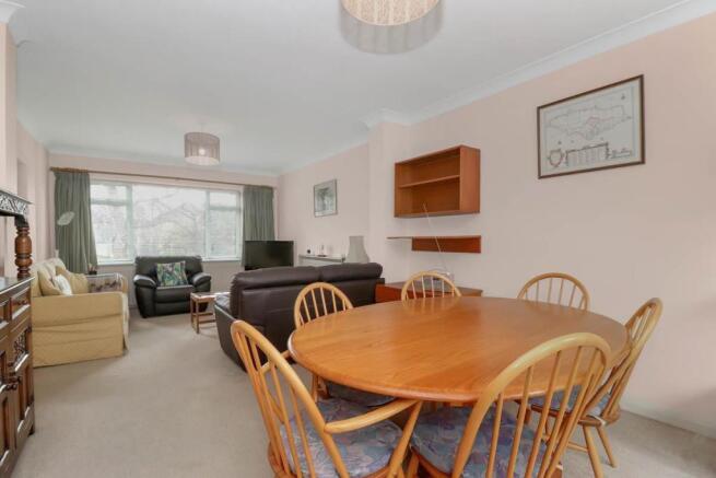 Living dining room