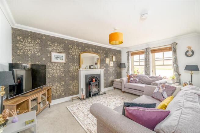 24 Dunglass Road_Coldstream-03.jpg