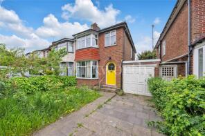 12, Pentland Close, Cricklewood, London NW11 8SP