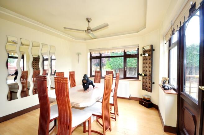 Lounge/Diner