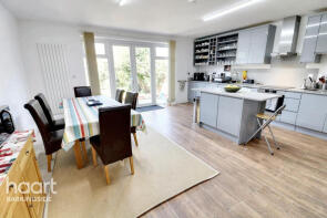 17, Icknield Drive, Gants Hill, Ilford IG2 6SE