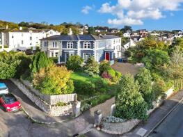 Highcliffe, New Road, Teignmouth TQ14 8UL