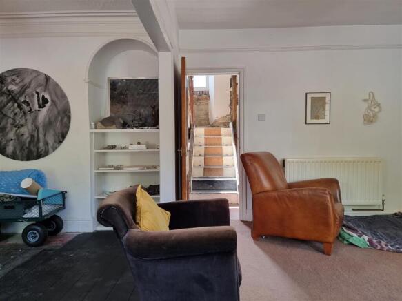 3 bed Semi-Detached for sale Image 5