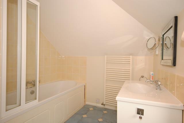 En Suite Bathroom