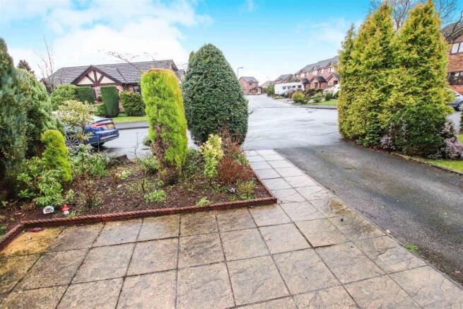 FORE GARDEN