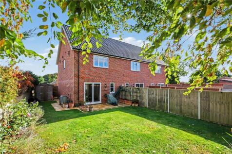 Church Farm Close, Bramerton, Norwich, Norfolk, NR14