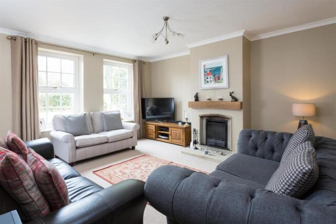 SITTING ROOM