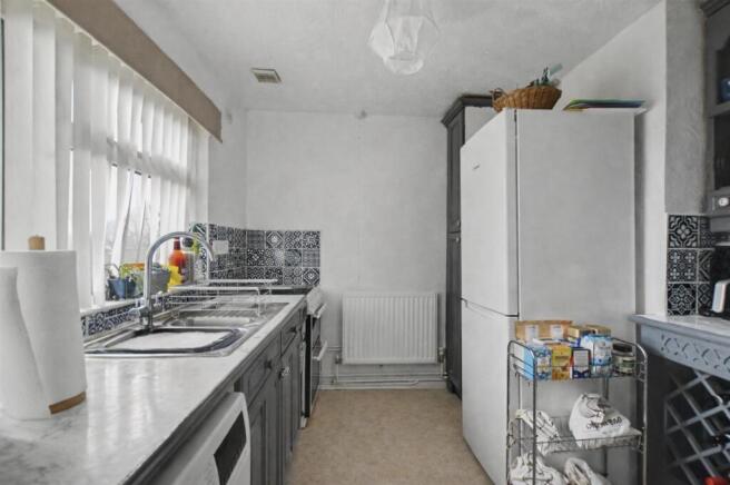Kitchen_1.jpeg