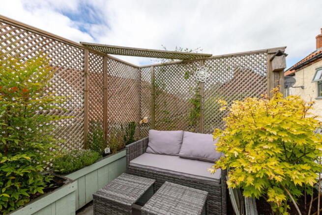 2 bed Terraced for sale Image 12