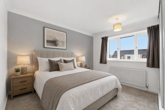 2 bed Flat for sale Image 5