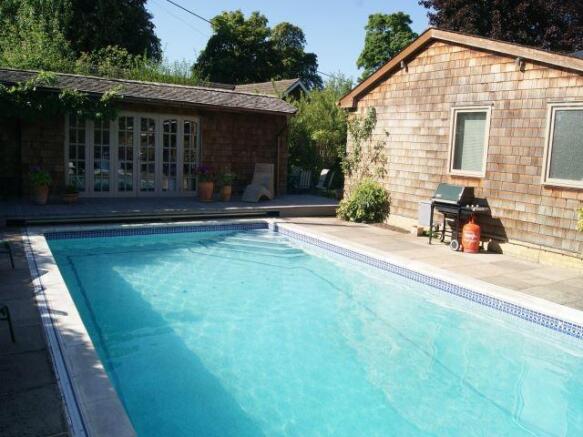 Pool & Gym