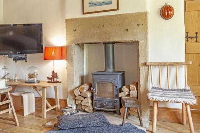 Reception Room-3.jpg