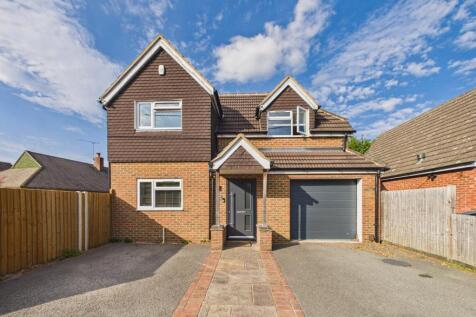 Holly Road, Farnborough, Hampshire, GU14