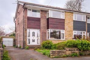 19, Close Lea Way, Brighouse HD6 3DF