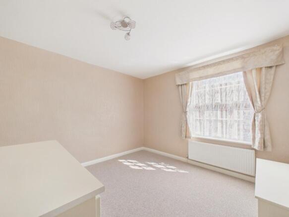2 bed Terraced for sale Image 7