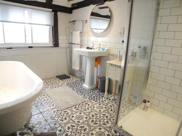 Photo 10