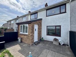 16, Belvedere Avenue, Carmarthen SA31 1JE