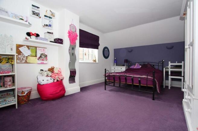 Photo 11
