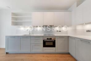 708, Menara Point, Affinity View, Stratford, London E16 4EE