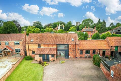 Character and Convenience at The Old Barn, Elkesley...