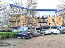 2, Luscinia View, Reading RG1 8AB