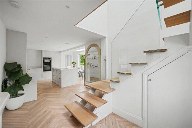 2 bed Semi-Detached for sale Image 6