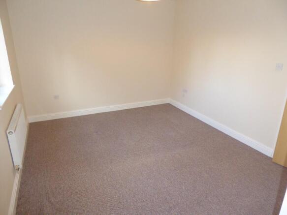 2nd bedroom