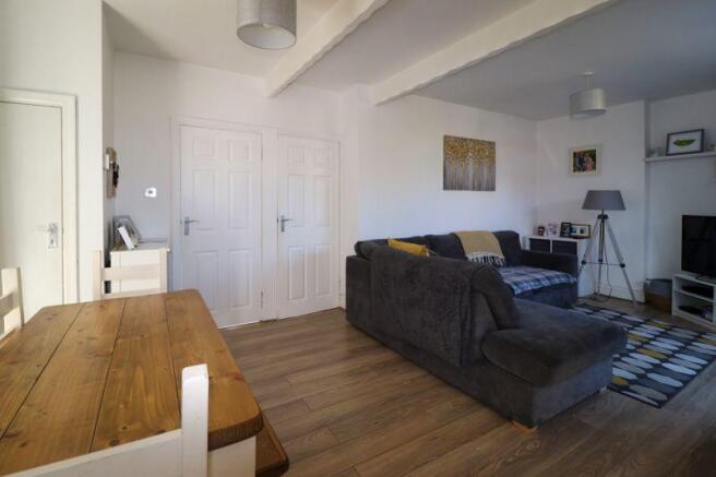 Living Room/Diner