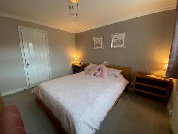 Bedroom One.jpg