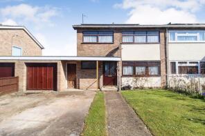 58, Dines Close, Wilstead MK45 3BU