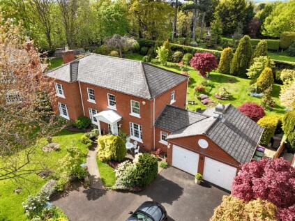 Spa Crescent, Admaston, Telford, Shropshire, TF5 0DH