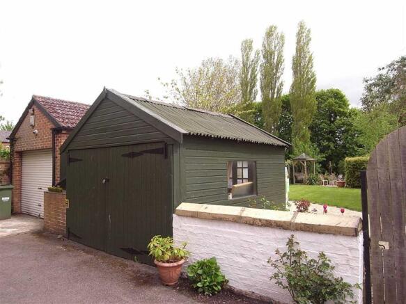 GARAGE TWO
