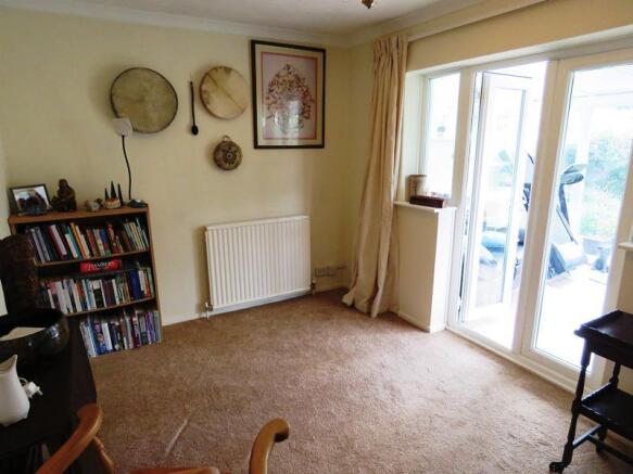 Dining Room.JPG