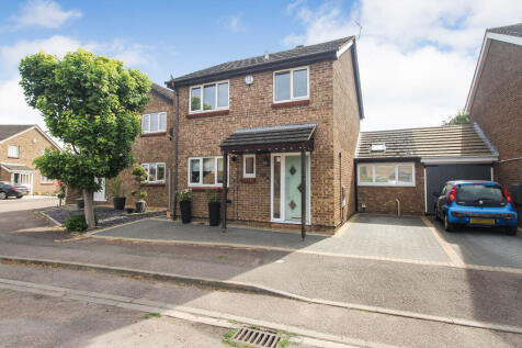 Westrope Way, Bedford, MK41