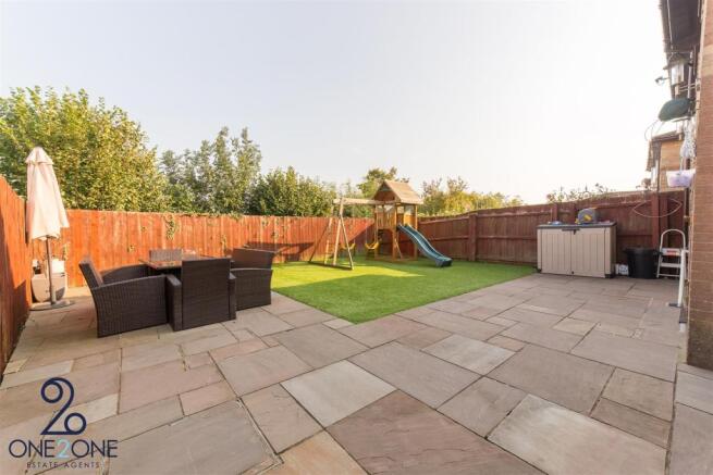Oaklands View-14.jpg