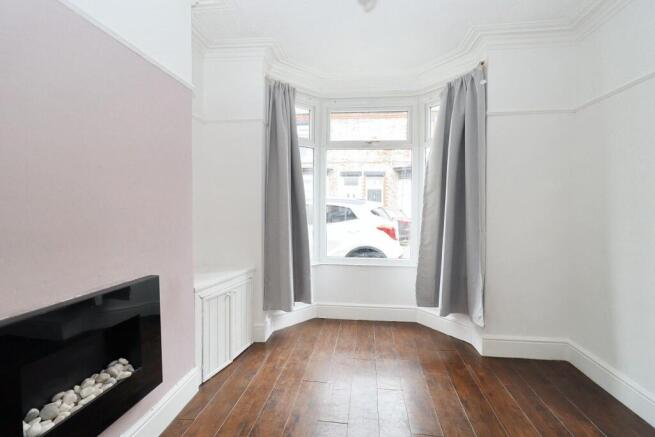 2 bed Terraced for sale Image 4