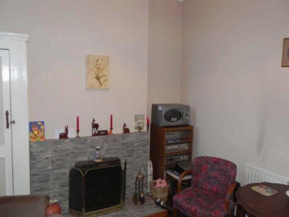 Photo 3