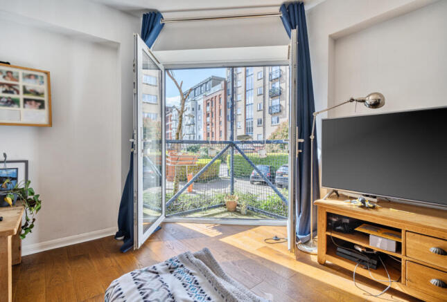 1436172-10-69ca59...