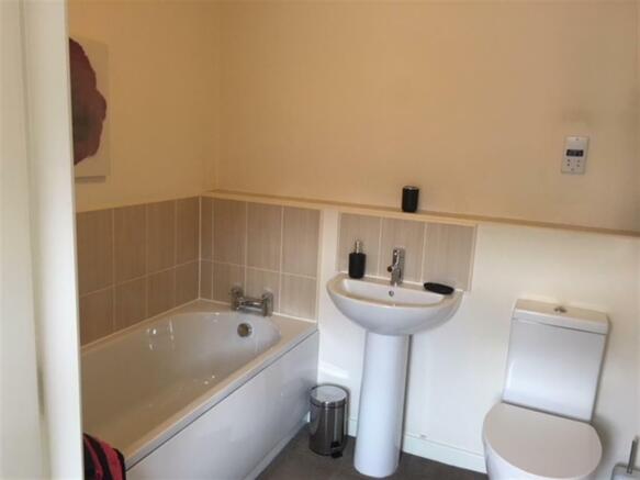 Photo 9