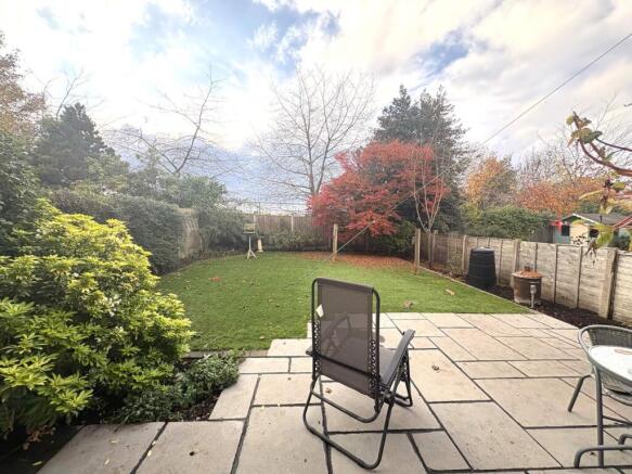 Ambergate Close, Bloxwich, Walsall photo 4