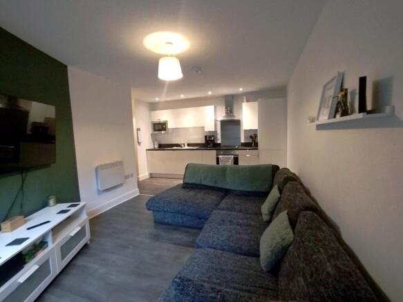 Whitchurch Lane, Bristol, BS14 photo 2