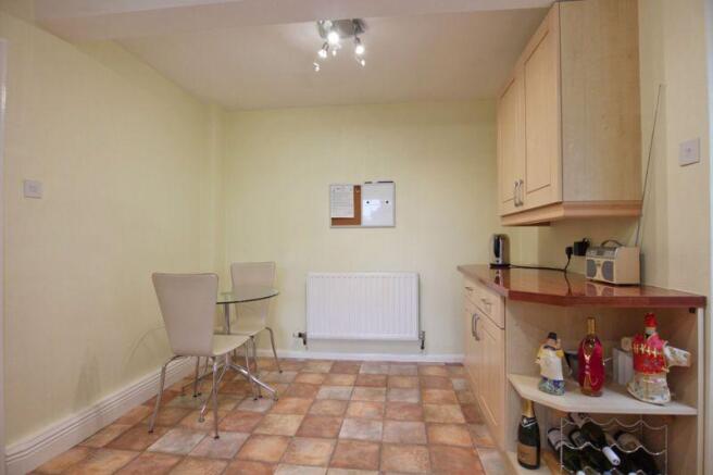 Kitchen/Breakf...
