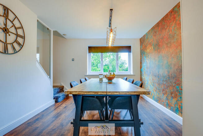 2 bed Town House for sale Image 11