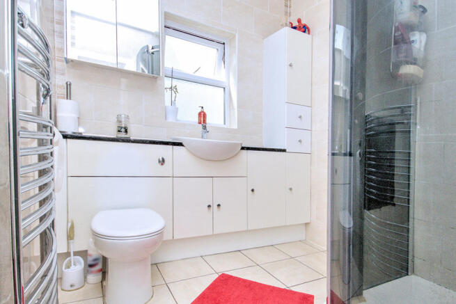 Shower Room / WC
