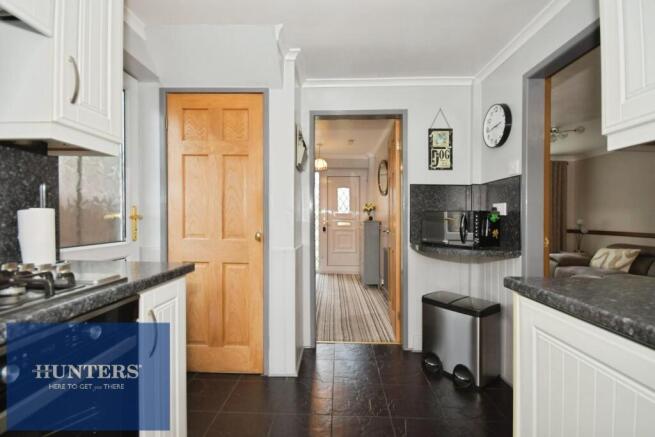 kitchen 2.jpg