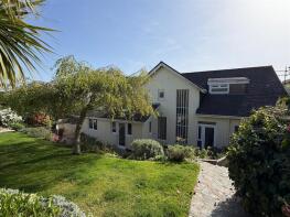 44 Kenmore, Tower Park, Fowey PL23 1JD