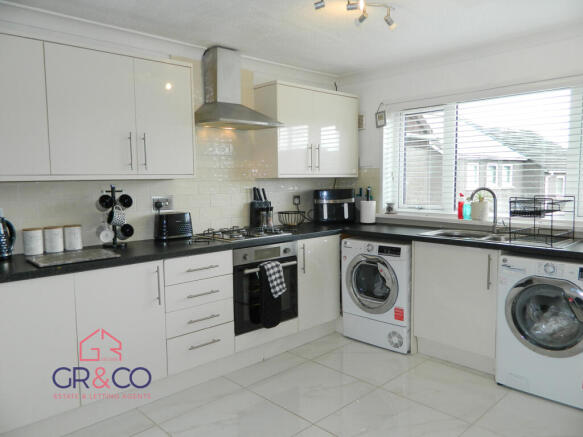 Kitchen / Breakfast Room