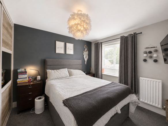 3 bed Semi-Detached for sale Image 6