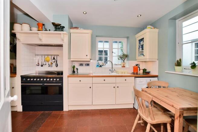 Kitchen/Breakfast Ro
