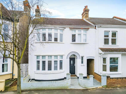 Lansdowne Avenue, Leigh-on-sea, SS9